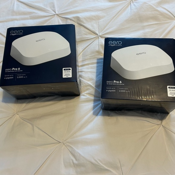 Eero Pro 6 mesh Wi-Fi 6 router - Picture 4 of 15